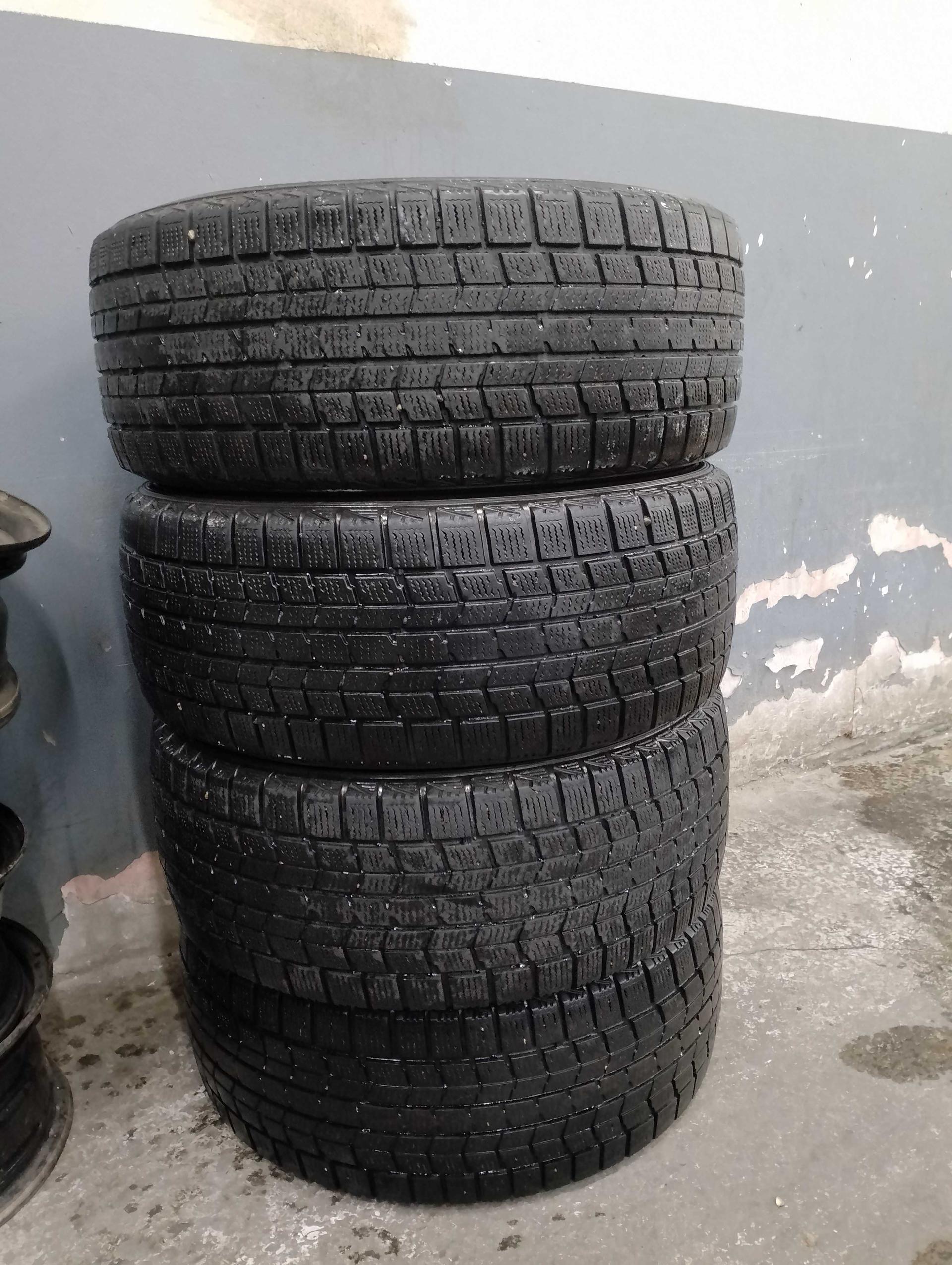 Dunlop 225/55 R16 зима ❄⛄без шипов (липучка)